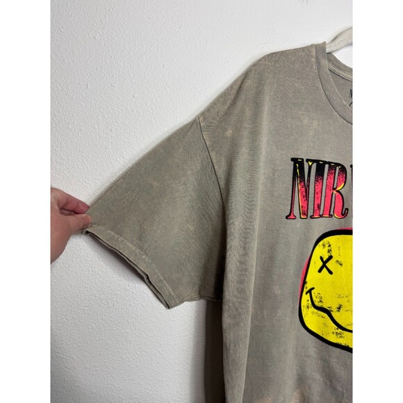 Nirvana XL Tie Dye Smiley T-Shirt Gray Mineral Wash Cotton Short Sleeve NWOT - Picture 3 of 7